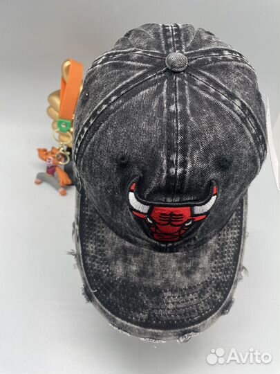 Бейсболка мужская джинсовая с быком