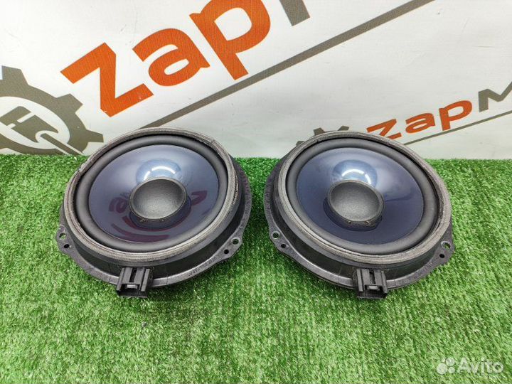 Динамик задний Ford Focus хэтчбек shda 2010
