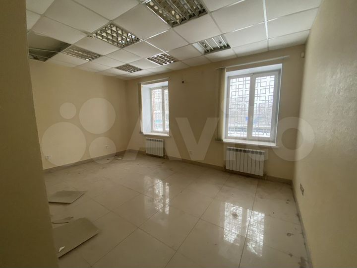 Сдам офисное помещение, 217 м²