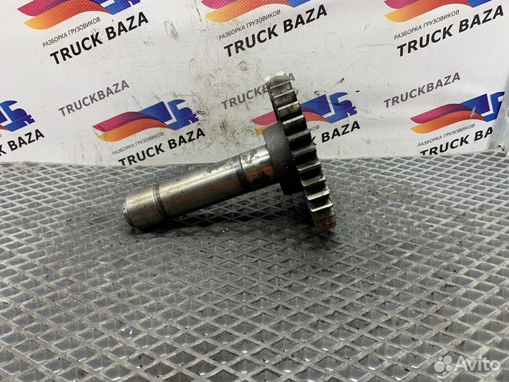 Вал привода вискомуфты Man TGS