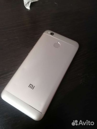 Телефон Xiaomi redmi 4x