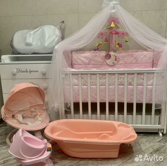 Кроватка и комод кокон бортики качеля мобиль
