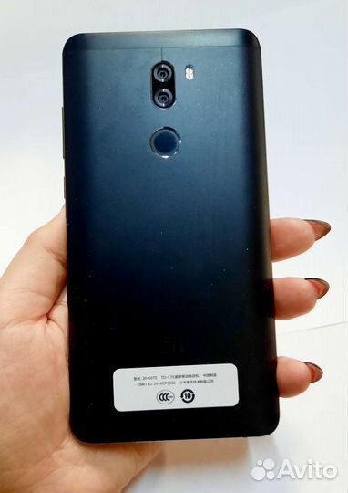 Телефон Xiaomi