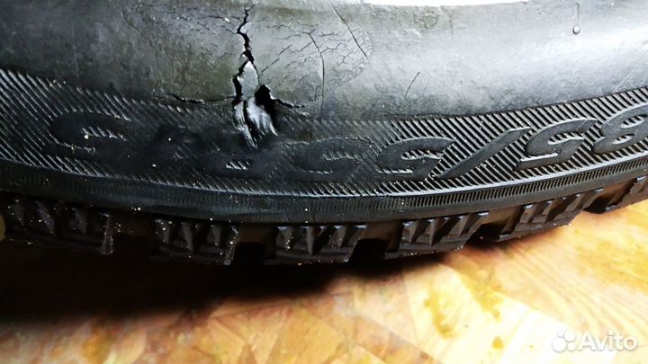 Hankook Winter I'Pike 185/55 R15