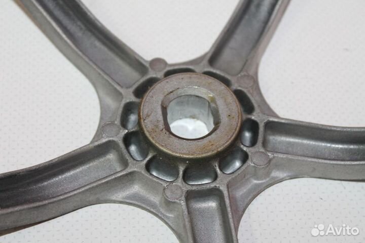 Шкив Bosch 5500000147 бу. 2235