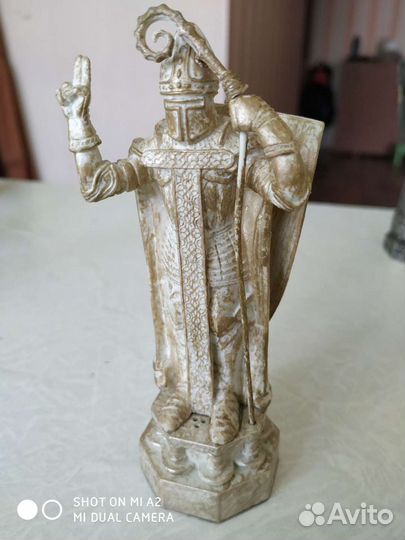 Фигурки рыцаря