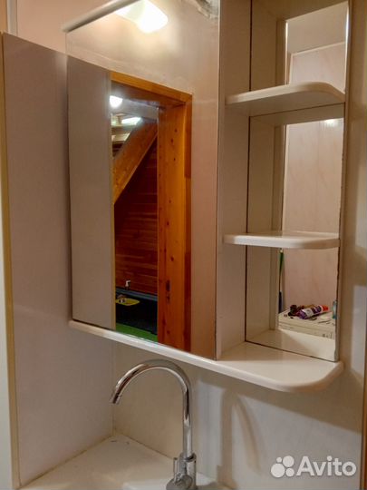 Шкавчик для ванной