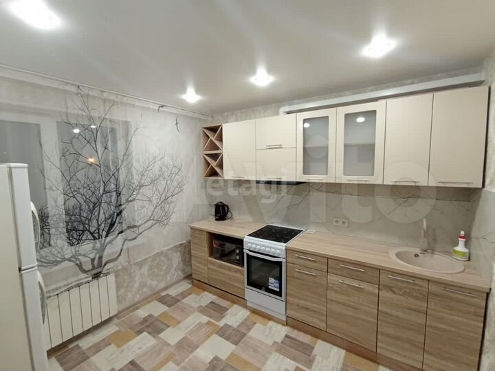 2-к. квартира, 51 м², 2/9 эт.