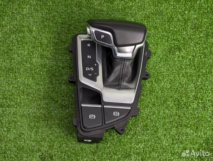 Ручка кпп Audi Q7 4M