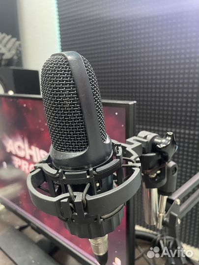 Конденсаторный микрофон akg c3000