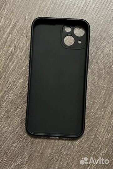 Чехол на iPhone 13