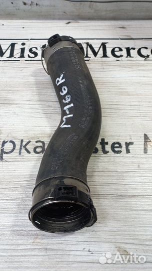 Патрубок интеркулера правый Mercedes-Benz M-Class