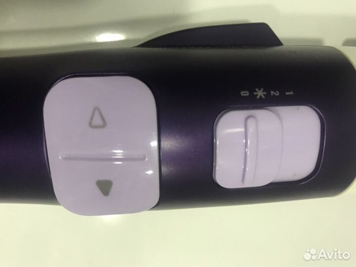 Фен-щётка Ровента с крутящимися насадками