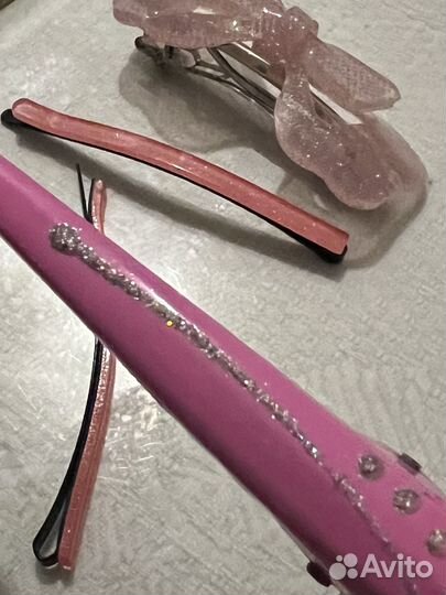 Заколки для волос