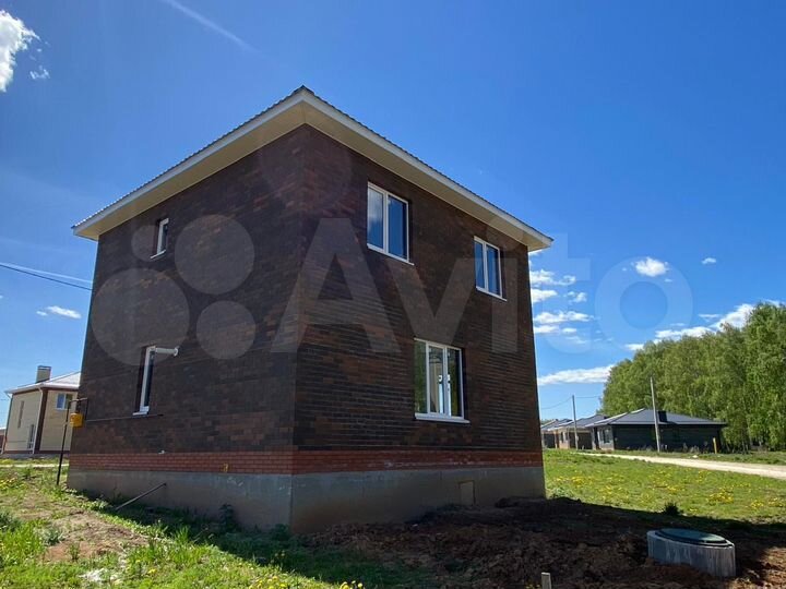 Коттедж 126 м² на участке 6 сот.