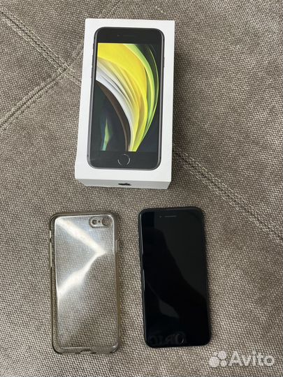 iPhone SE (2020), 64 ГБ