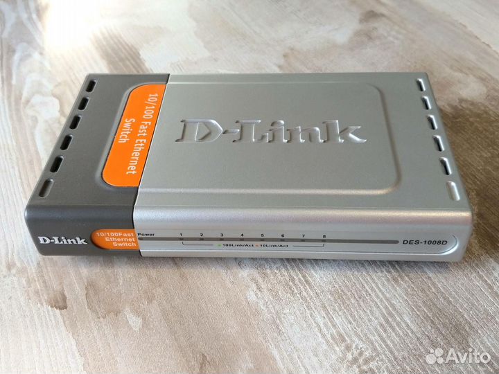 Коммутатор/хаб Ethernet switch D-Link DES-1008D