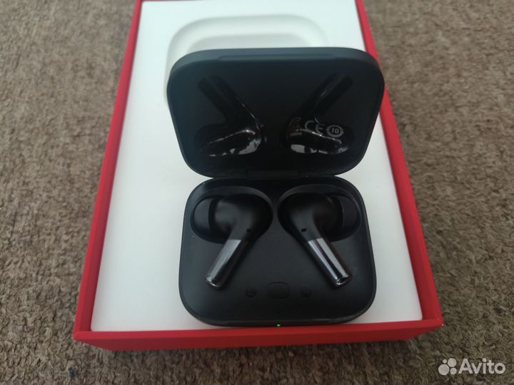 Беспроводные наушники