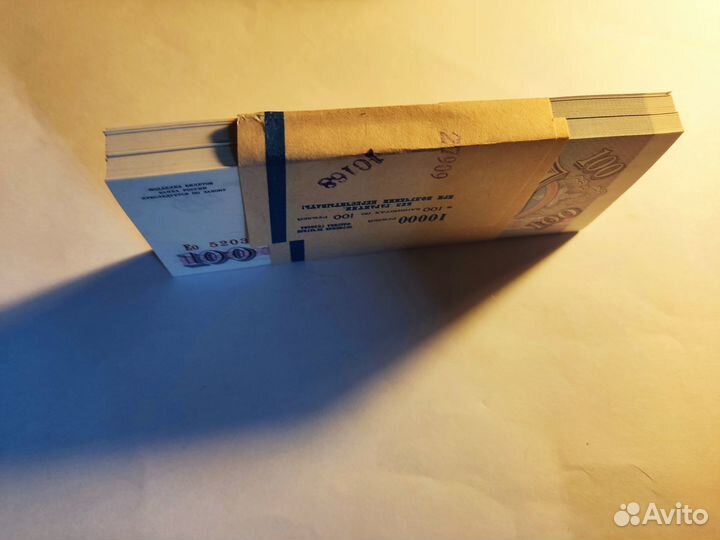 100 рублей 1993г корешок 100 шт UNC пресс № подряд