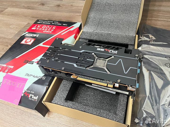 Видеокарта Saphire Pulse 5700 XT 8Gb