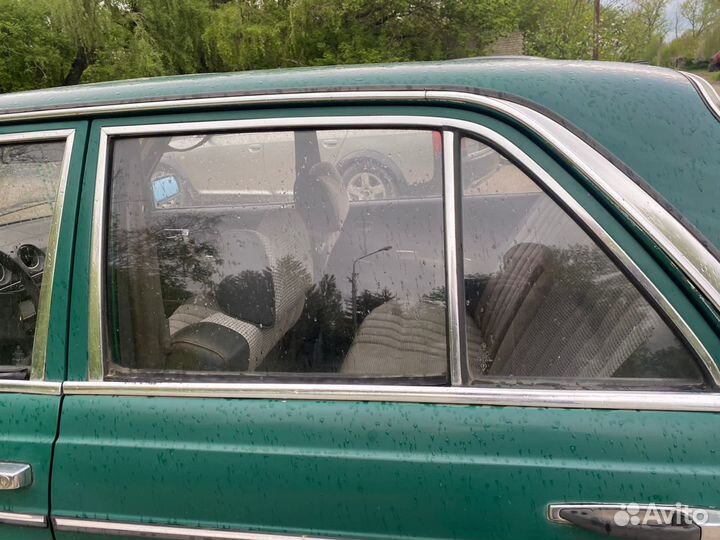 Стекла дверные Mercedes W123