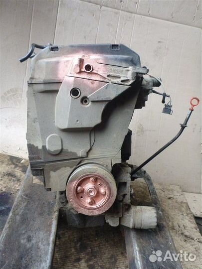 Двигатель Renault Laguna B56M N7QD704 1998