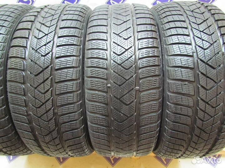 Pirelli Winter Sottozero 3 225/40 R19 96R