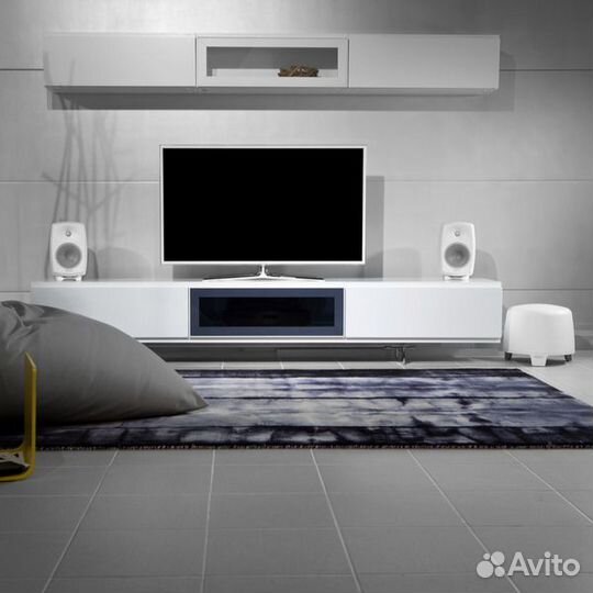 Полочная акустика Genelec G Three Mystic Polar whi