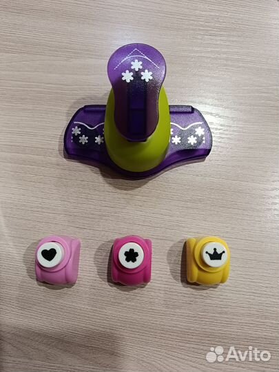 Дырокол для скрапбукинга