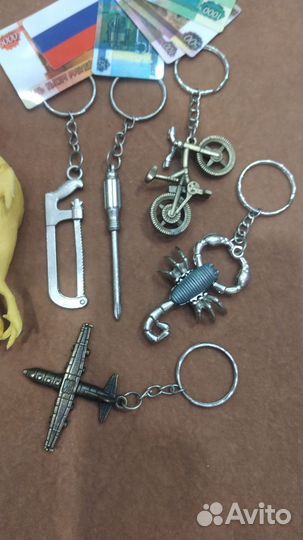 Подборка брелоков для ключей