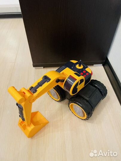 Экскаватор