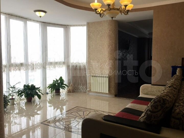 3-к. квартира, 110 м², 13/13 эт.