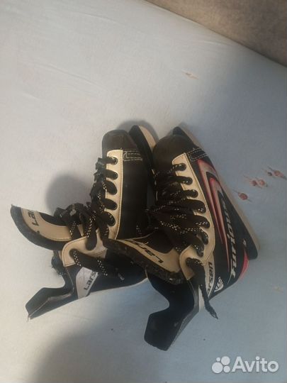 Коньки larsen 38