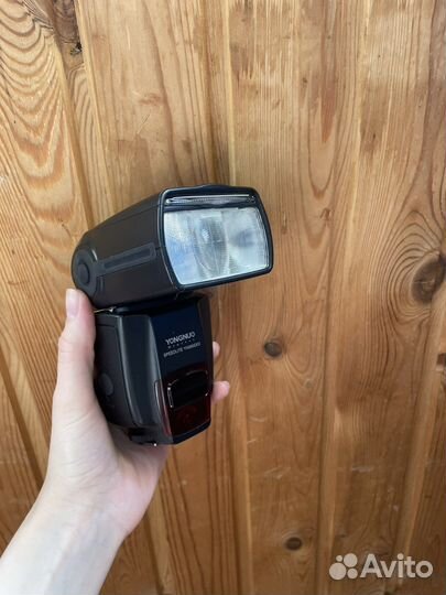 Вспышка yongnuo