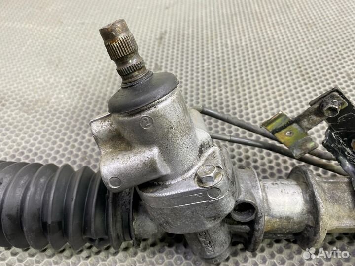 Рейка рулевая Toyota Mark II