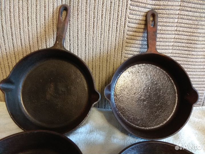 Чугунная сковорода СССР 18 - 20. цена за 1штуку