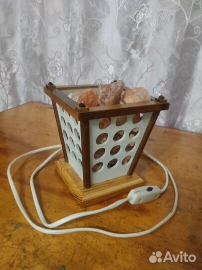 Соляная лампа-ночник