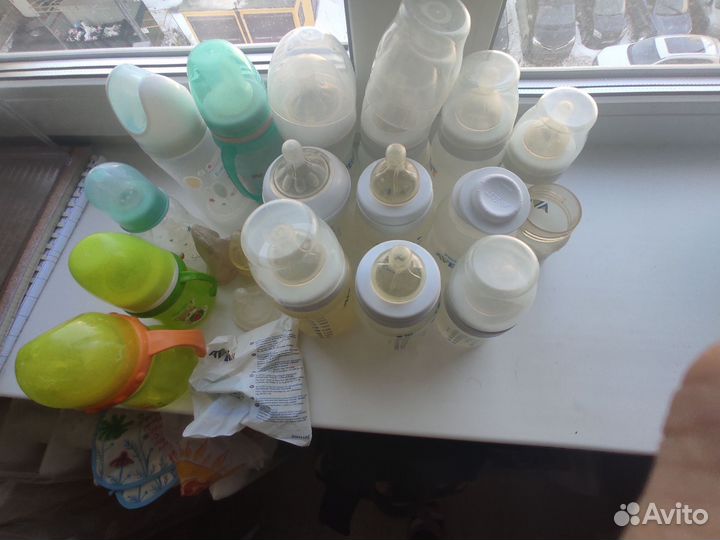 Бутылочки для кормления avent