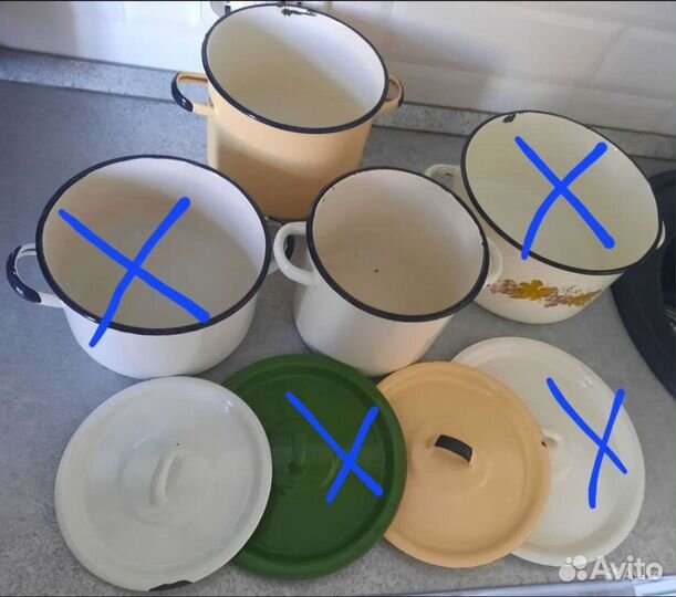 Кастрюли эмалированные, миски, судочки