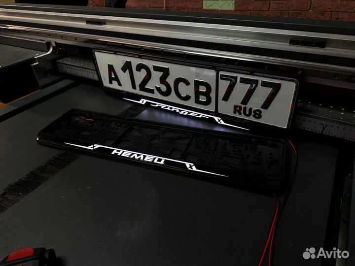 Номерная лед рамка с вашим дизайном