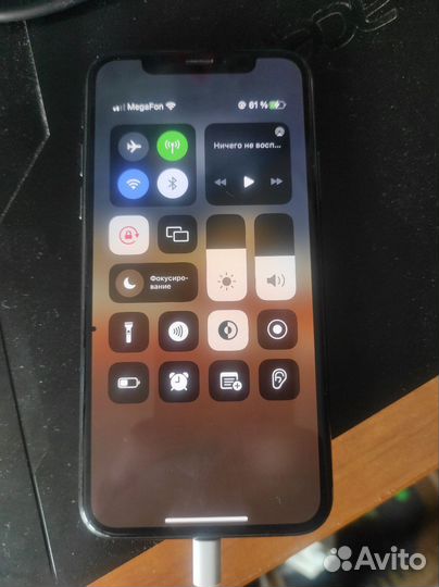 iPhone X, 64 ГБ