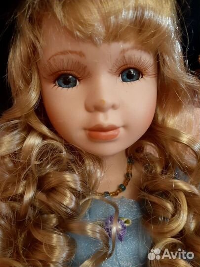 Кукла Фарфоровая 40 см фирмы Ремеко