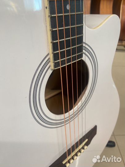 Elitaro E4050EQ Электроакустическая гитара