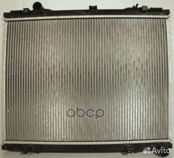 336658J Радиатор охлаждения Kia Sorento I 2.5TD