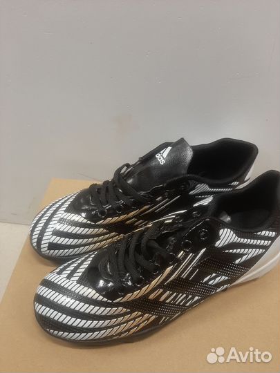 Бутсы детские бутбольные сороконожки