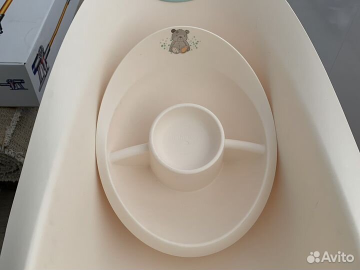 Детская ванночка для купания с подставкой