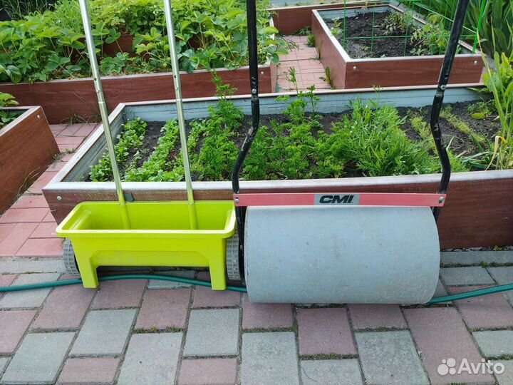 Каток и сеялка для газона аренда