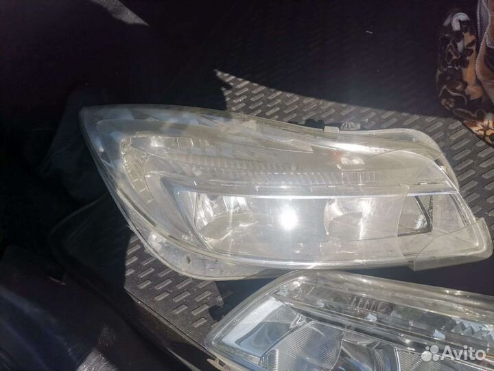 Фара opel insignia