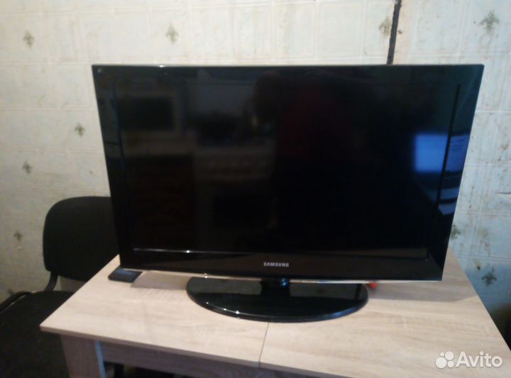 Разбираю Samsung LE32C454