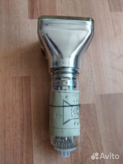 Электронная лучевая трубка 11Л09И